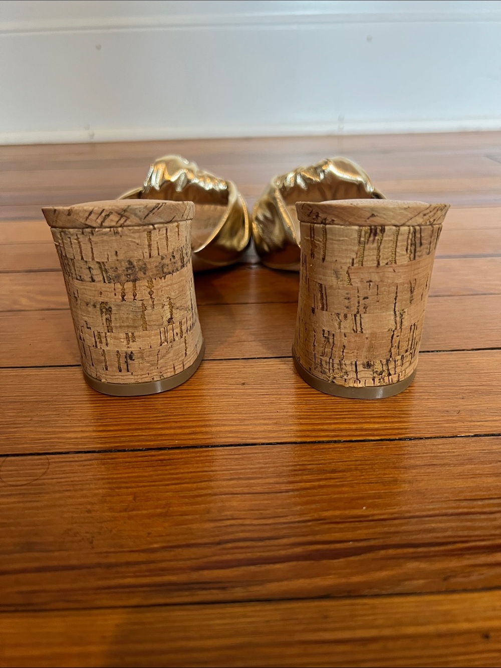 Chinese Laundry Gold Metallic Knotted Cork Chunky Heel Sandals Mules Sz 8 & 10 - Picture 6 of 11